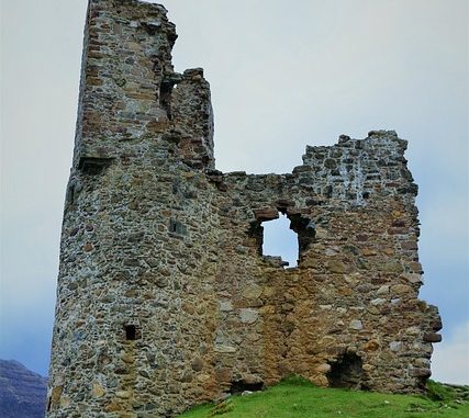 várrom